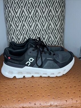 On Running CloudTec Black & Gray Running Sneakers